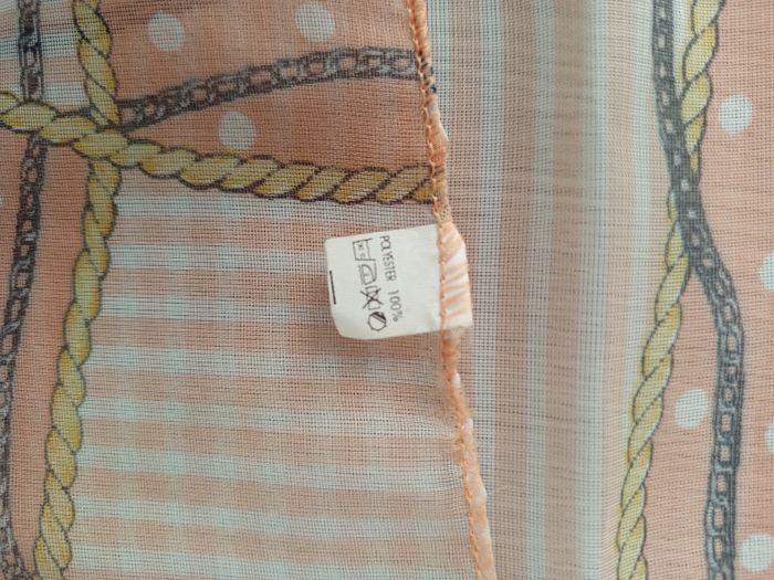 Foulard - photo numéro 9