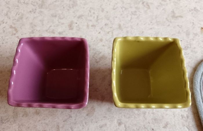 Lot de 2 petits ramequins - photo numéro 2