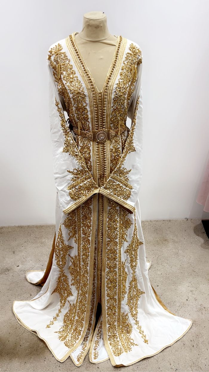 Caftan marié neuf - photo numéro 2