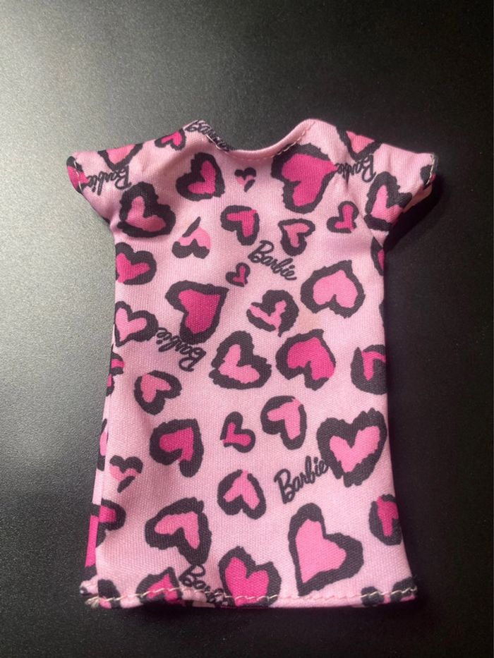 robe Barbie Fashionista cœurs roses - photo numéro 5