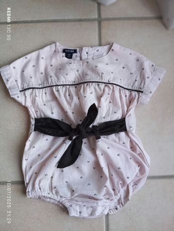 Barboteuse taille 6 mois