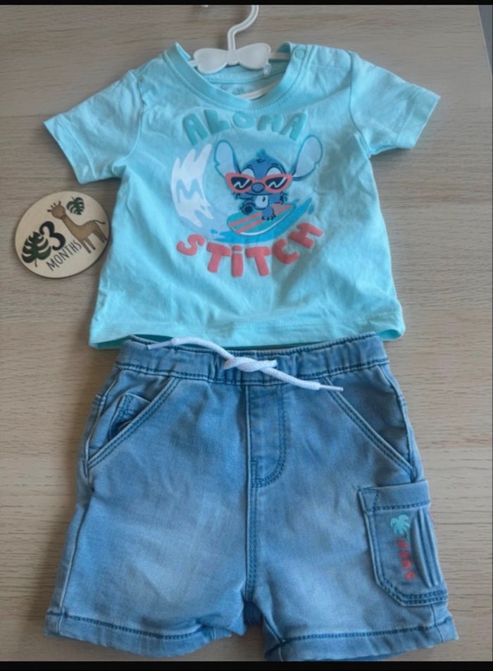 Ensemble Stitch ( tee shirt+ short)