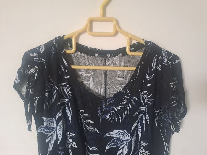 Robe floral marine blanc Taille M - photo numéro 2