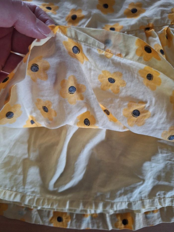 Robe pour fille taille 12mois marque Kiabi en très bon état - photo numéro 7