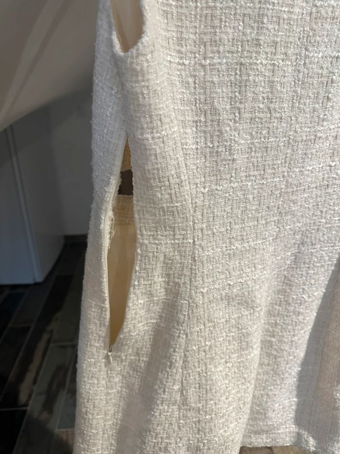 Robe prêt du corps - photo numéro 2