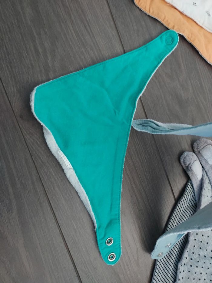 Lot 10 petits bavoirs - photo numéro 7