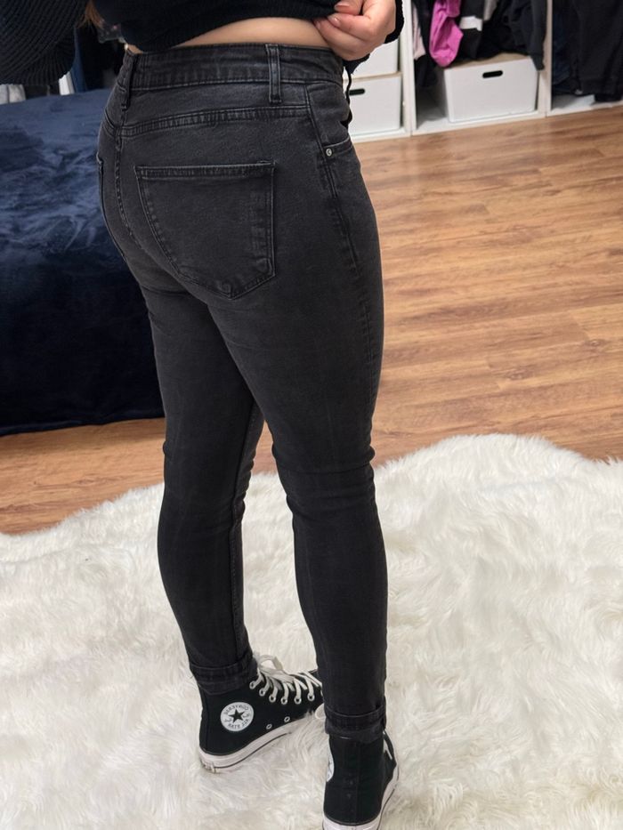 Jean noir Zara Woman – Taille 38 – Très bon état - photo numéro 5