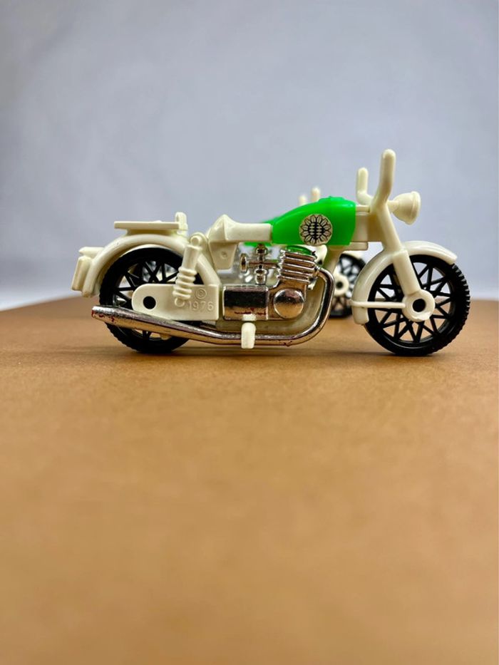 Lot deux motos 1976 Geobra Playmobil vintage - photo numéro 5