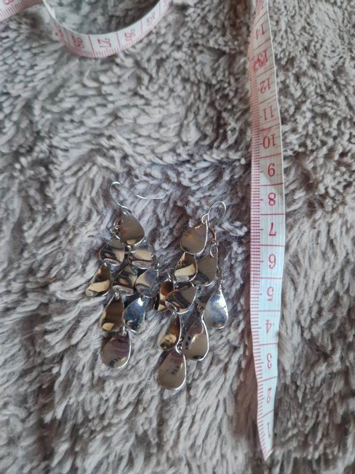 Boucles d'oreilles pendantes