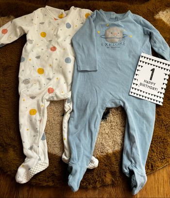 Lot de 2 pyjamas fin planète TEX t.12m