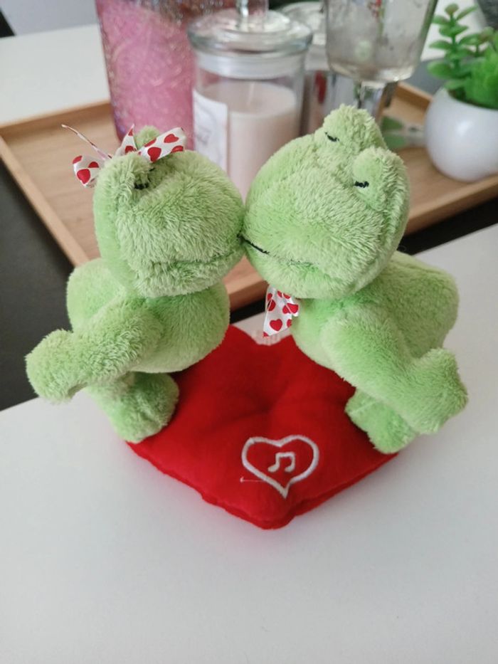 Péluche Grenouille d'amour🌿🎁 - photo numéro 2