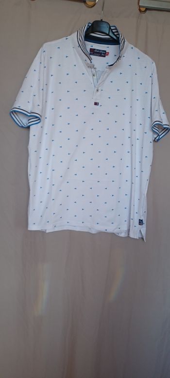 Très joli polo manches courtes homme T XXL 
