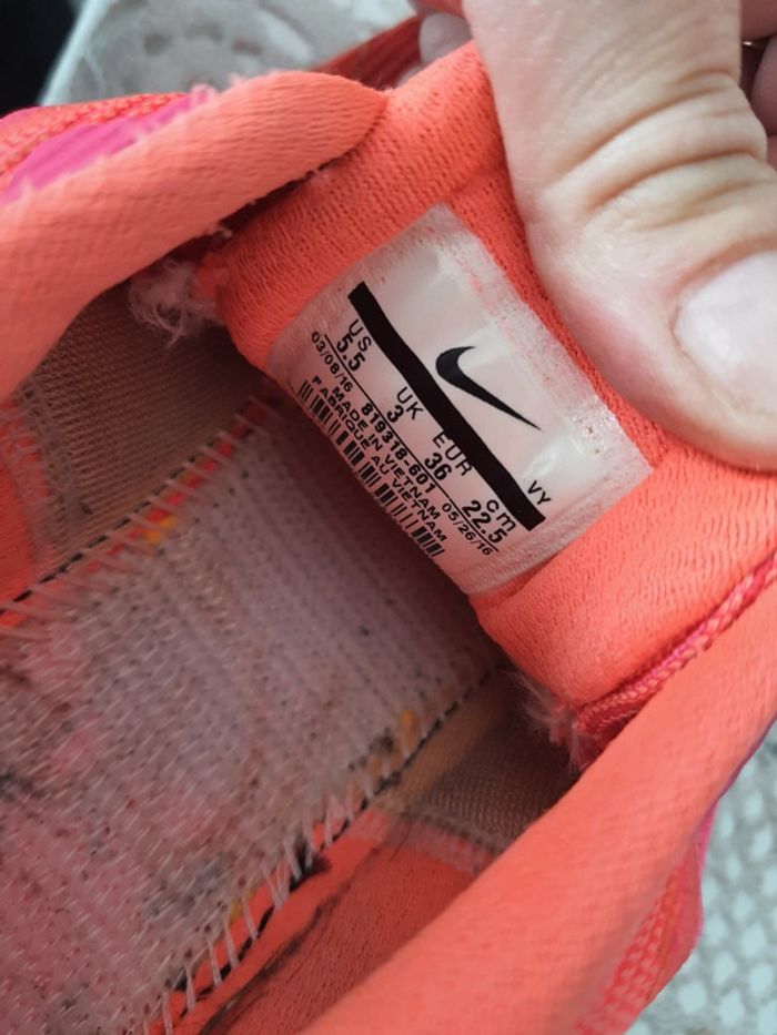 Basket Nike pointure 36 - photo numéro 7