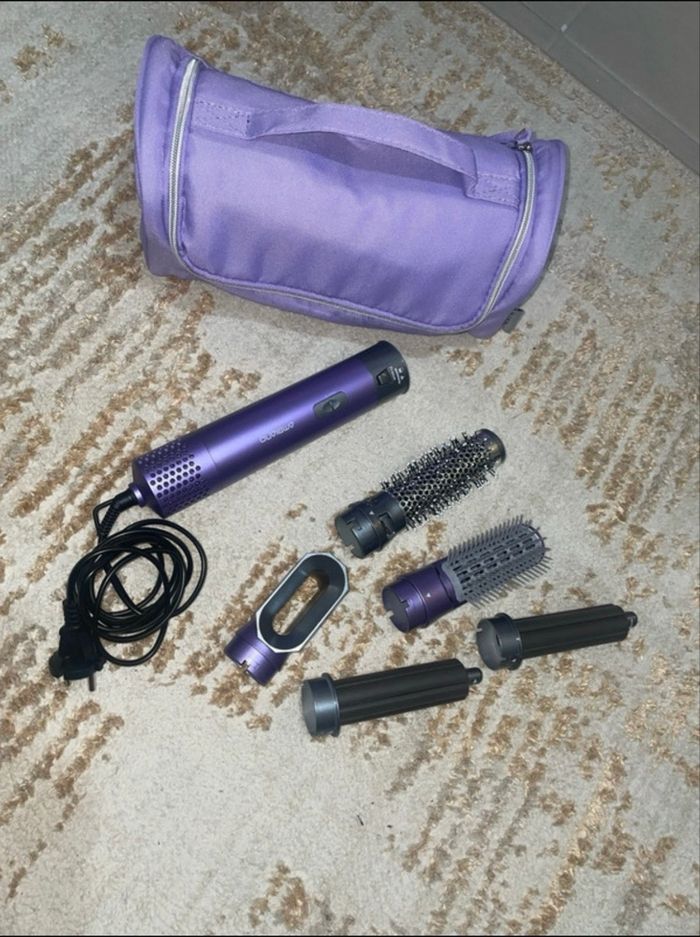 Brosse soufflante 5 en 1 neuf