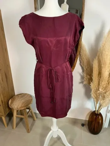 Robe bordeaux/prune satinée IKKS