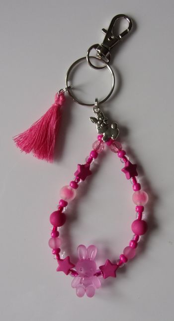 Porte clé ou Déco de sac à main lapin givré Rose Fuchsia