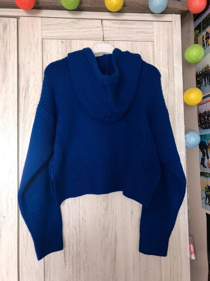 Pull bleu - photo numéro 3