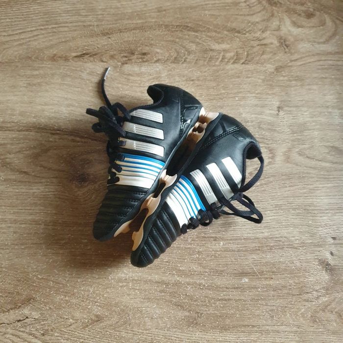 💚 Chaussures de foot Adidas Pointure 32 #emyfleury_pointure32garçon - photo numéro 3