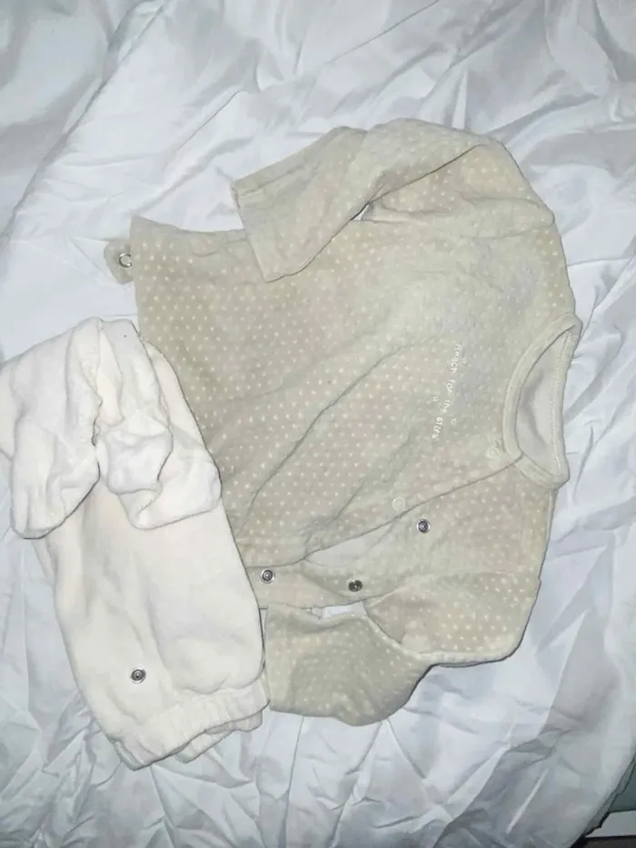 Lot de 7 pyjamas bébé fille 6-9 mois - photo numéro 6