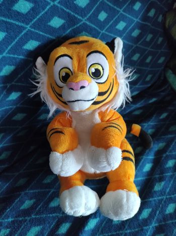 (4) peluche 