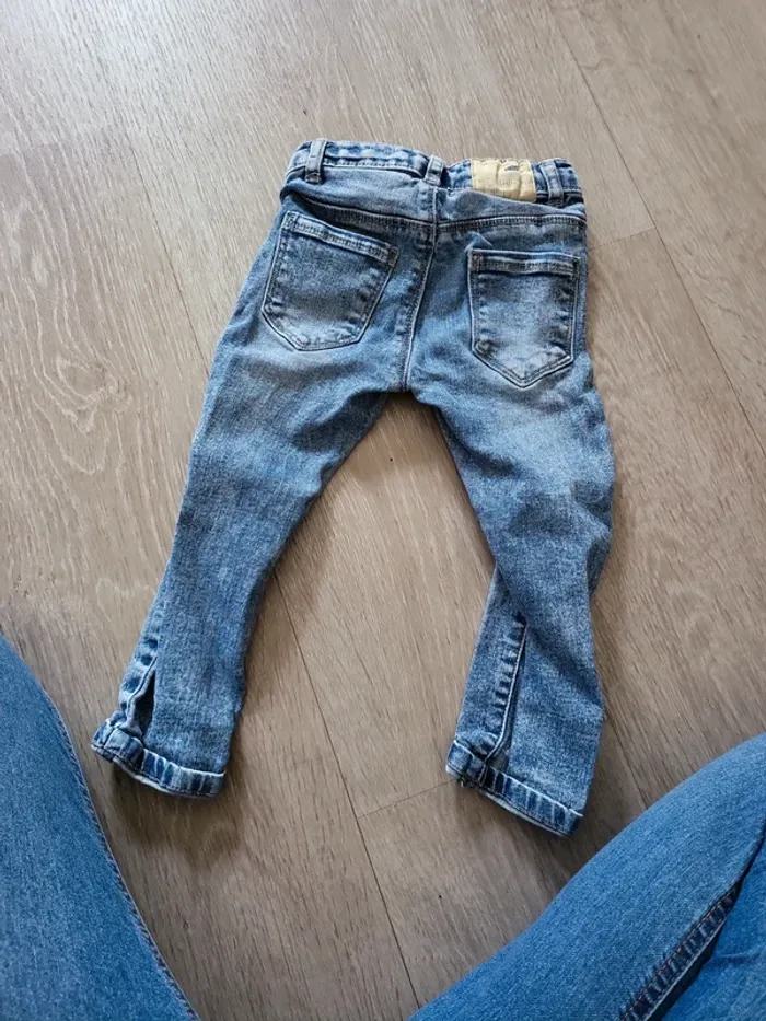 Jeans 24 mois - photo numéro 2