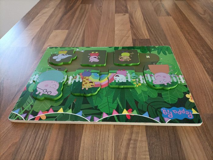 Puzzle bois Peppa Pig à la fête - photo numéro 6
