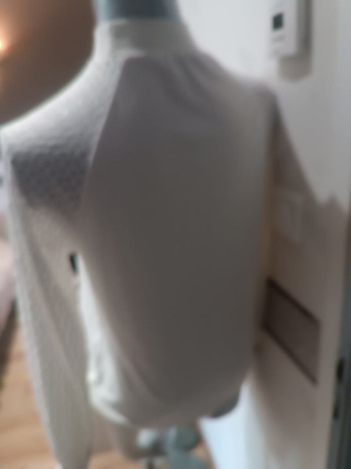 Haut femme t 36/38 - photo numéro 5