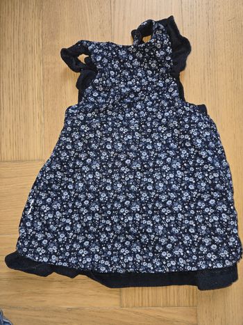 Lot de 4 robes fille de 2 ans