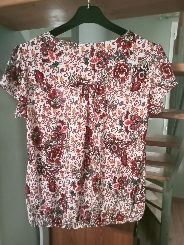 Tee-shirt taille 2(14ans) Intermarché - photo numéro 6