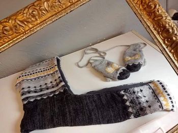 Ensemble capuche écharpe et moufles catimini gris perle