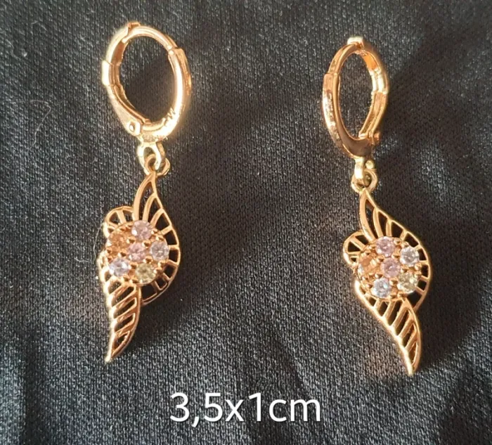Jolies boucles d'oreilles - photo numéro 2