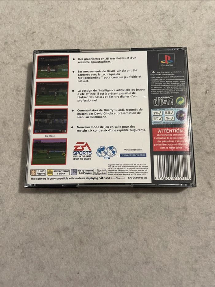 Fifa 97 Jeu Playstation 1 PS1 Complet FR Comme Neuf - photo numéro 3