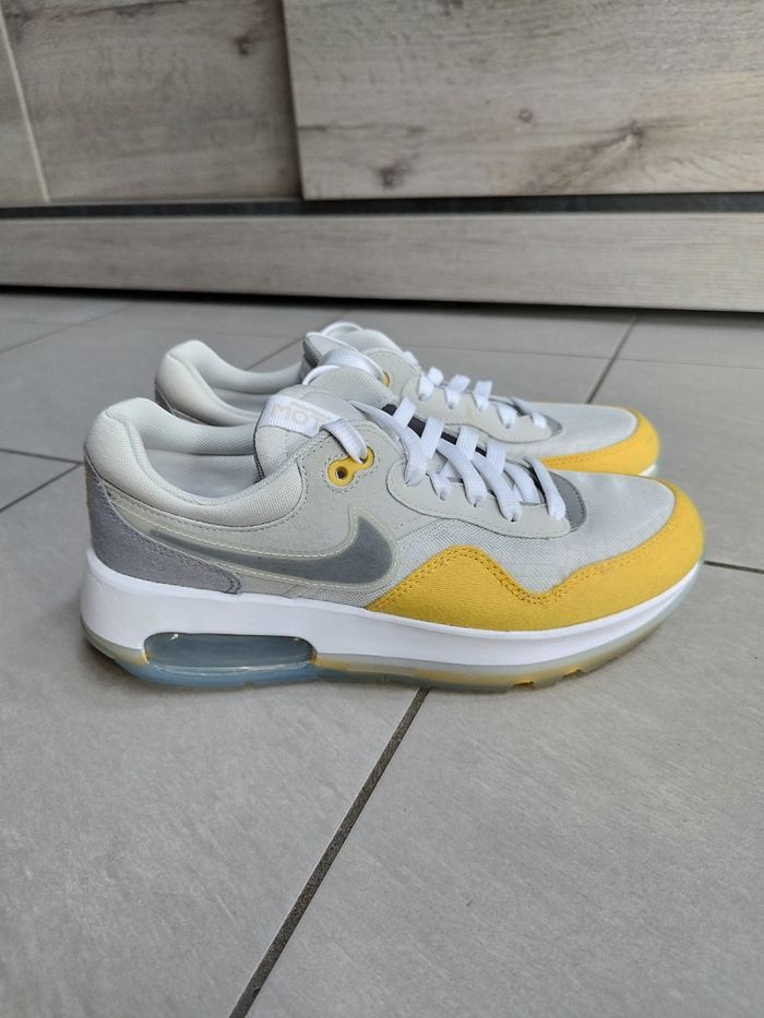 Baskets Nike Air Max - photo numéro 3