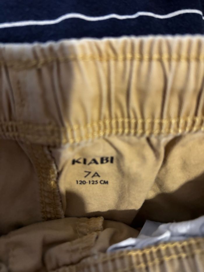 Short moutarde kiabi 7 ans - photo numéro 7