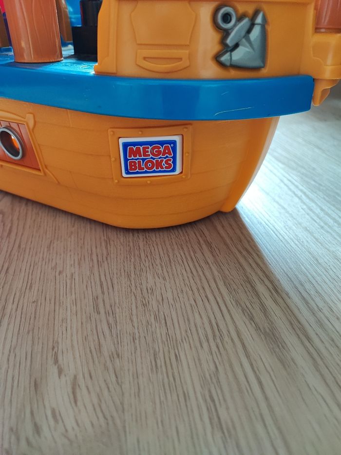 Bateau mega Bloks - photo numéro 3