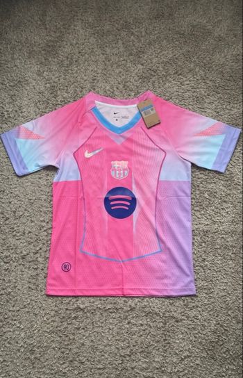 Maillot Barcelone rose neuve taille M