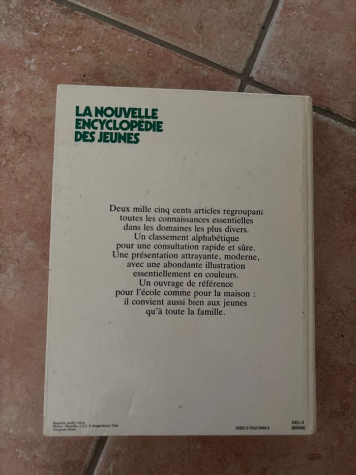 Livre la nouvelle encyclopédie des jeunes - photo numéro 3