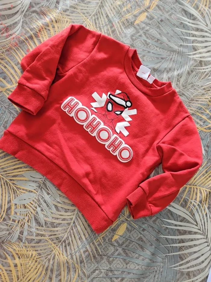 Pull spider man Noël