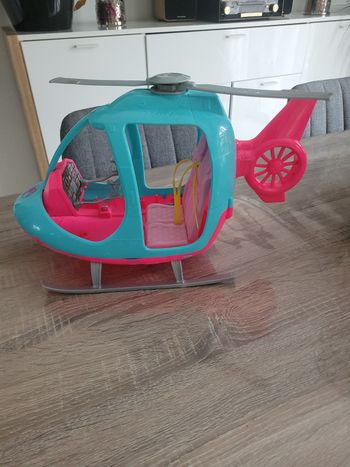Hélicoptère barbie 