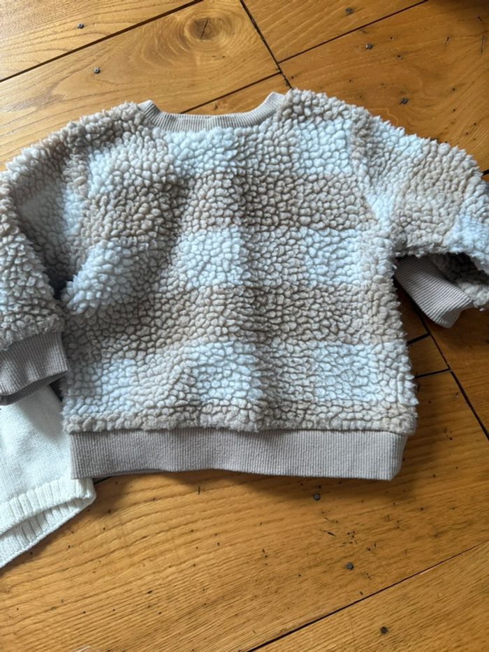 T- shirt manches longues en très bon état taille 6 mois - photo numéro 5