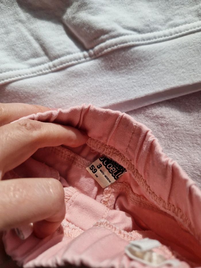 Pantalon et pull - photo numéro 4