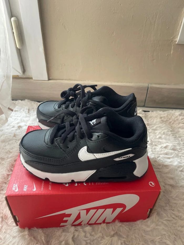 Basket nike air max90 - photo numéro 3