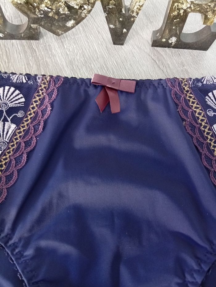 Jolie culotte p'tite dentelle fond en coton - photo numéro 4