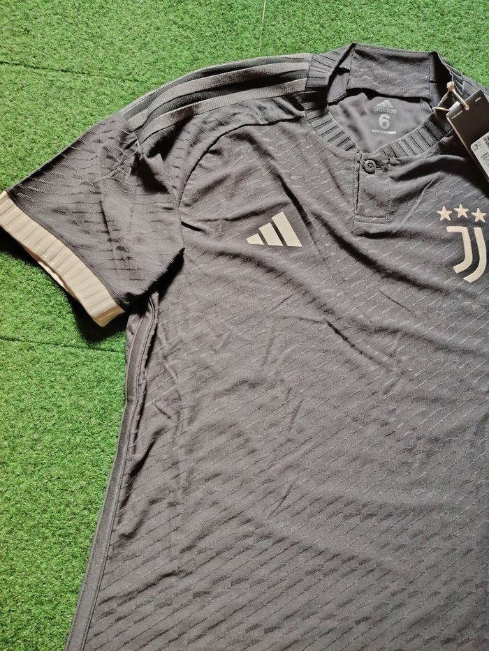 Maillot stock professionnel de la Juventus - photo numéro 7