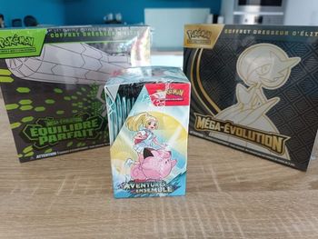 ETB équilibre parfait + demie display aventure ensemble pokémon 