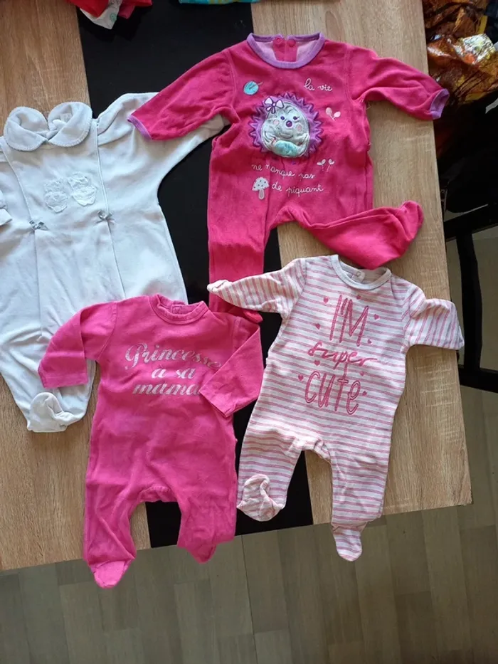 Pyjamas bébé fille 6 mois - photo numéro 2