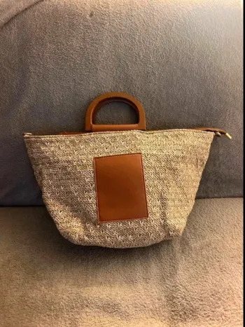 Très jolie petit  sac  à  main