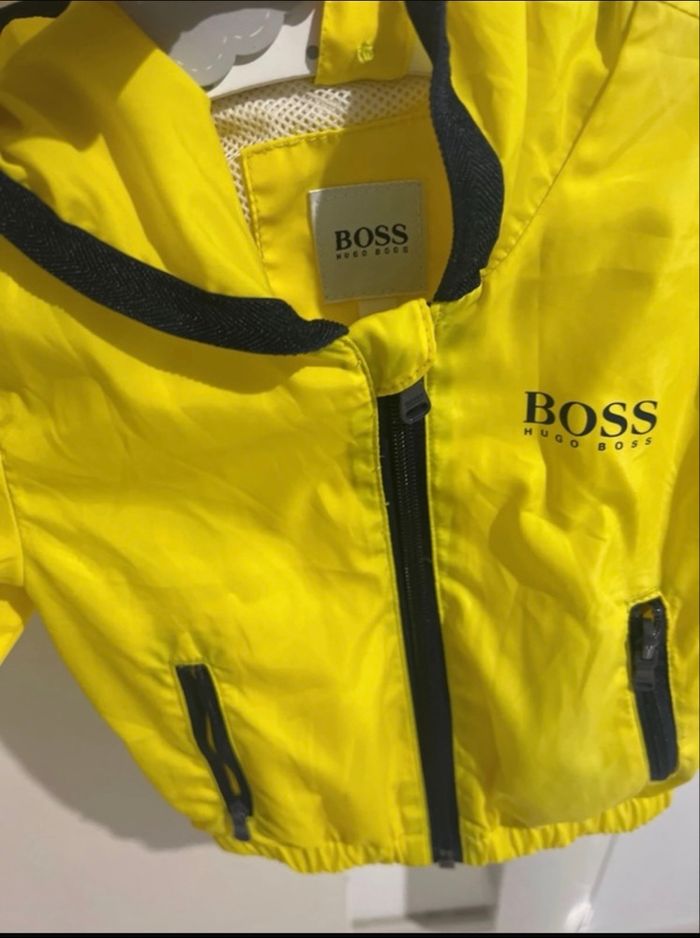 Veste coupe vent boss bébé taille 6 mois - photo numéro 5