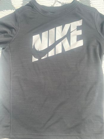 T shirt de sport Nike