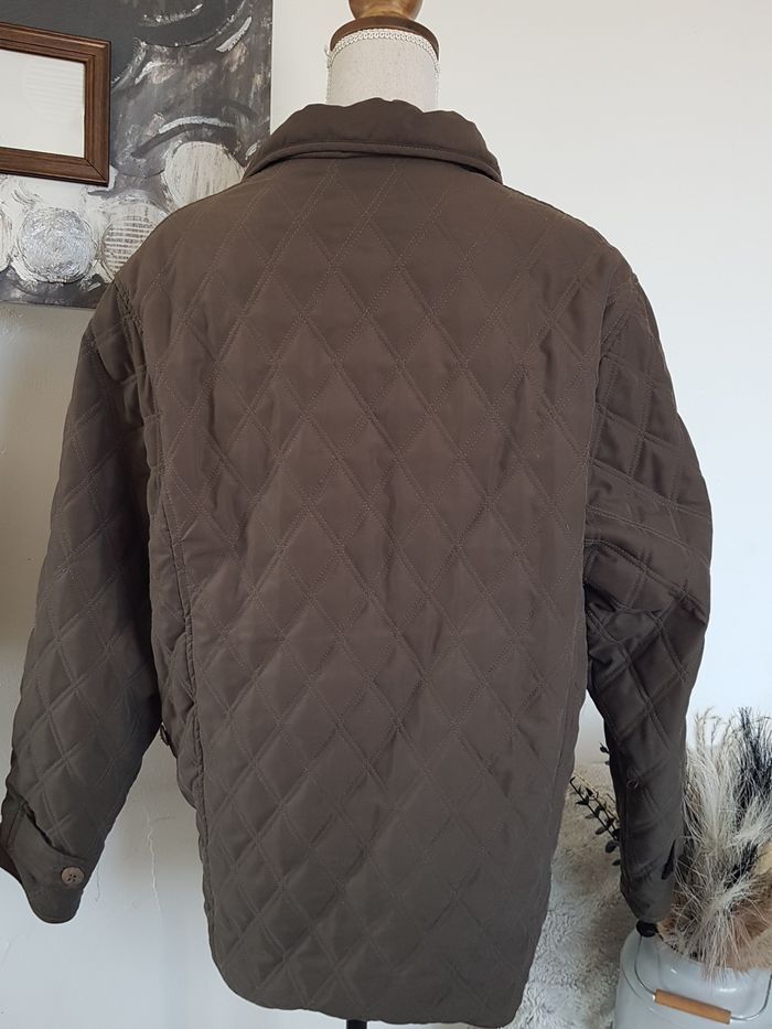 Veste matelassée marron kaki Taille 42/44, 56cm aux aisselles. - photo numéro 3